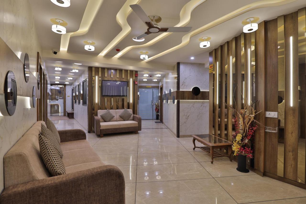 Rest Inn Dormitory فَدودارا المظهر الخارجي الصورة