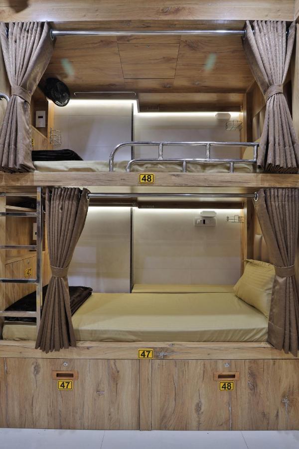 Rest Inn Dormitory فَدودارا المظهر الخارجي الصورة