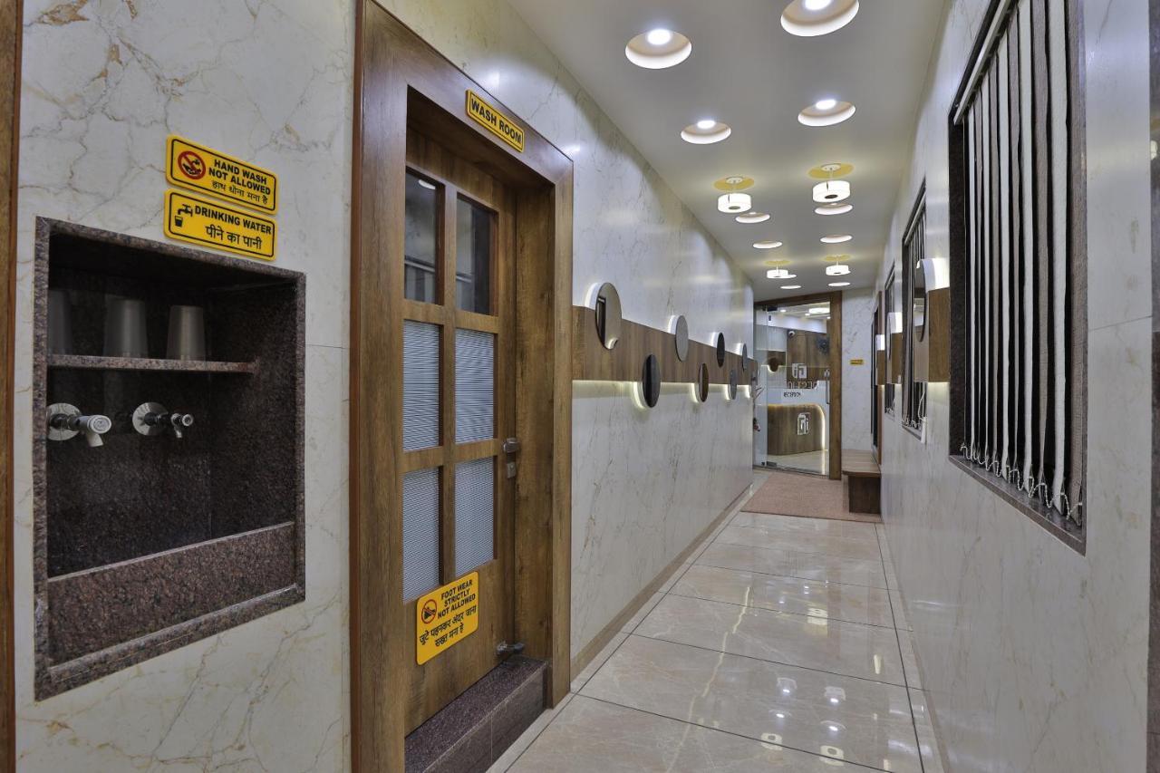 Rest Inn Dormitory فَدودارا المظهر الخارجي الصورة